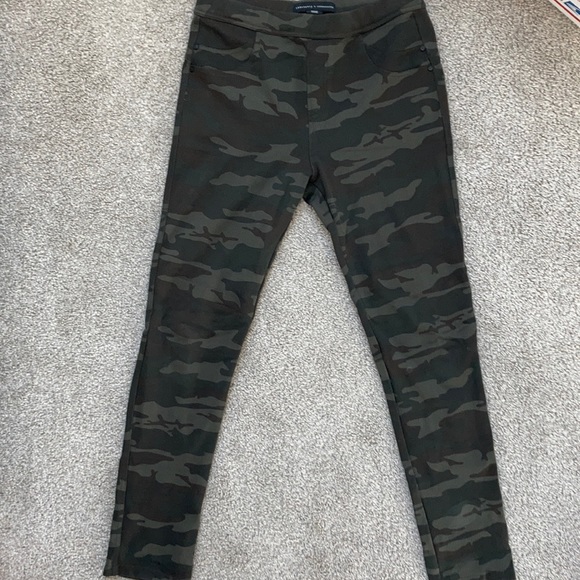 Anthropologie Sanctuary Camo leggings - Picture 3 of 15